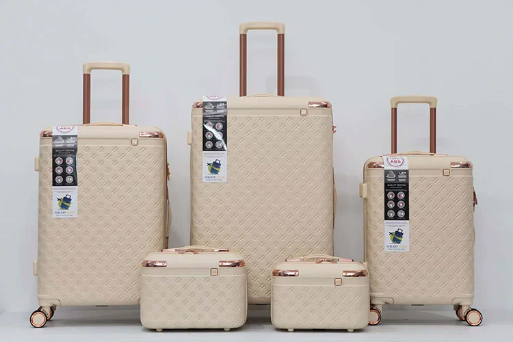 Достапен и издржлив придружник за патување